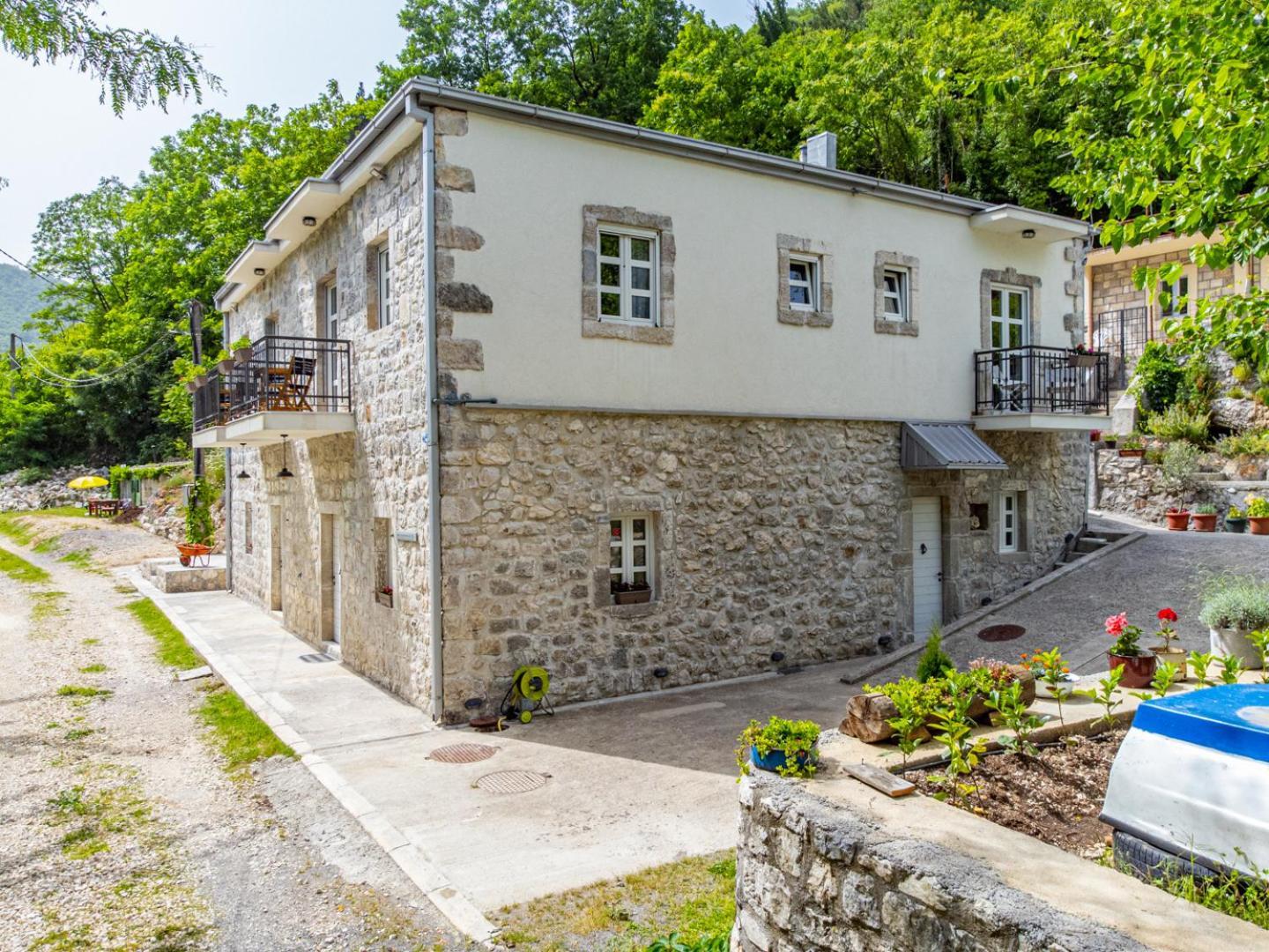 Skala Luxury Rooms Цетине Екстериор снимка